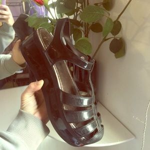 Platform jelly sandals - black